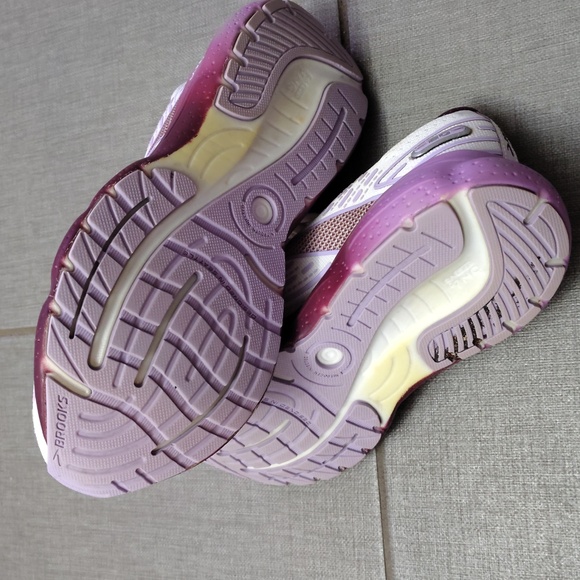 Brooks Women's White and Purple Sneakers - Picture 3 of 4
